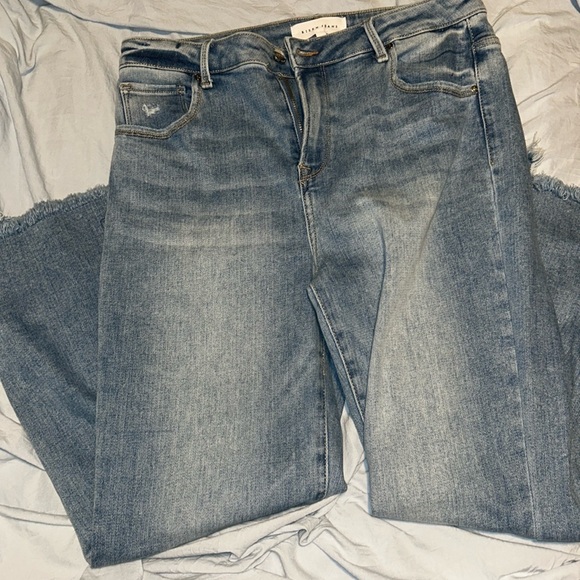 Denim - Risen Cropped Jeans